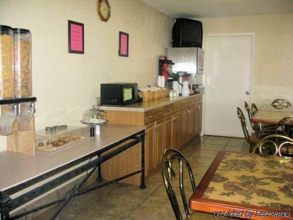 Super 8 By Wyndham Fort Worth Tx Restoran fotoğraf